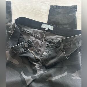 Wit & Wisdom Gray Skinny Jeans Soft Denim